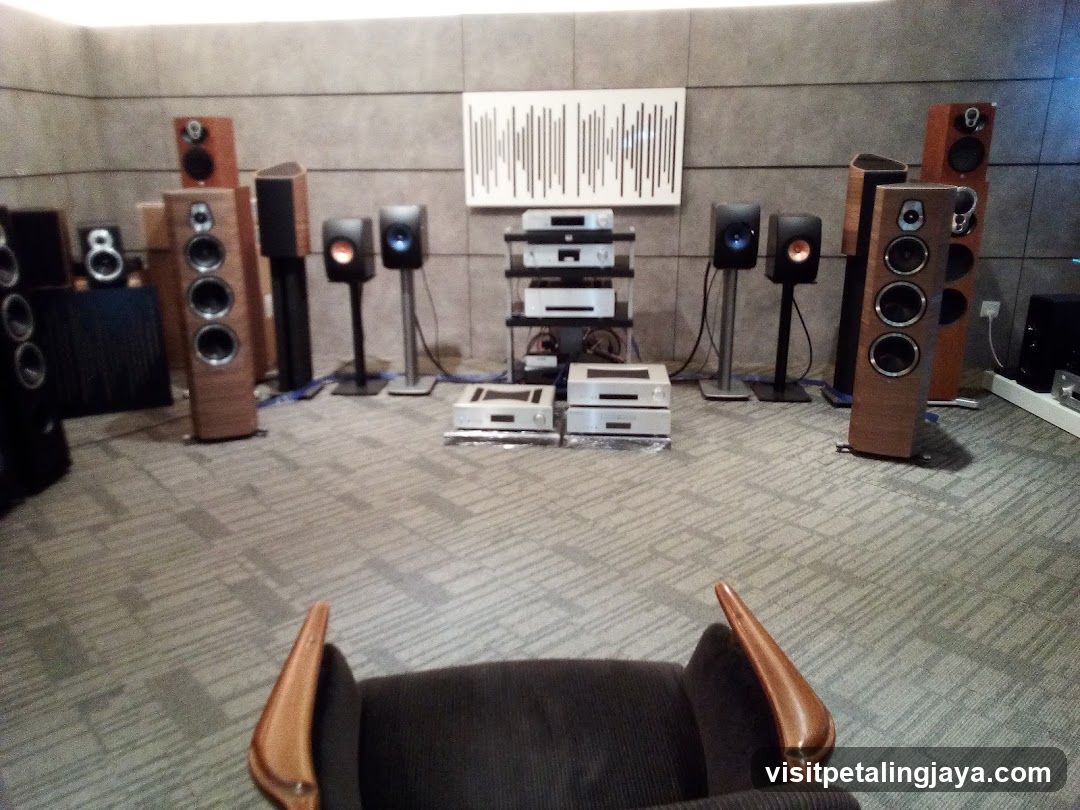 Audio Equipment Display Room