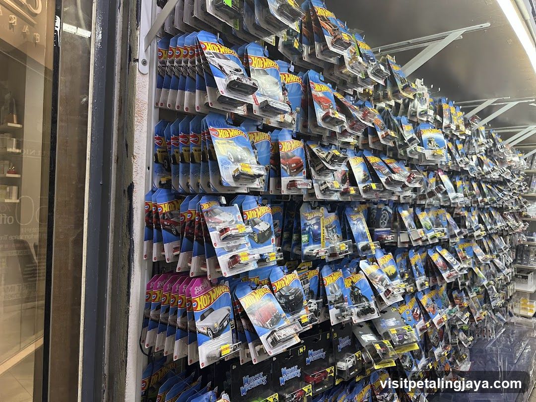 Hot Wheels Display