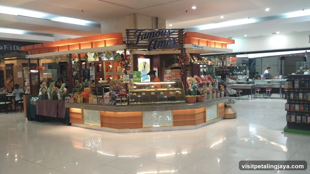 Famous Amos