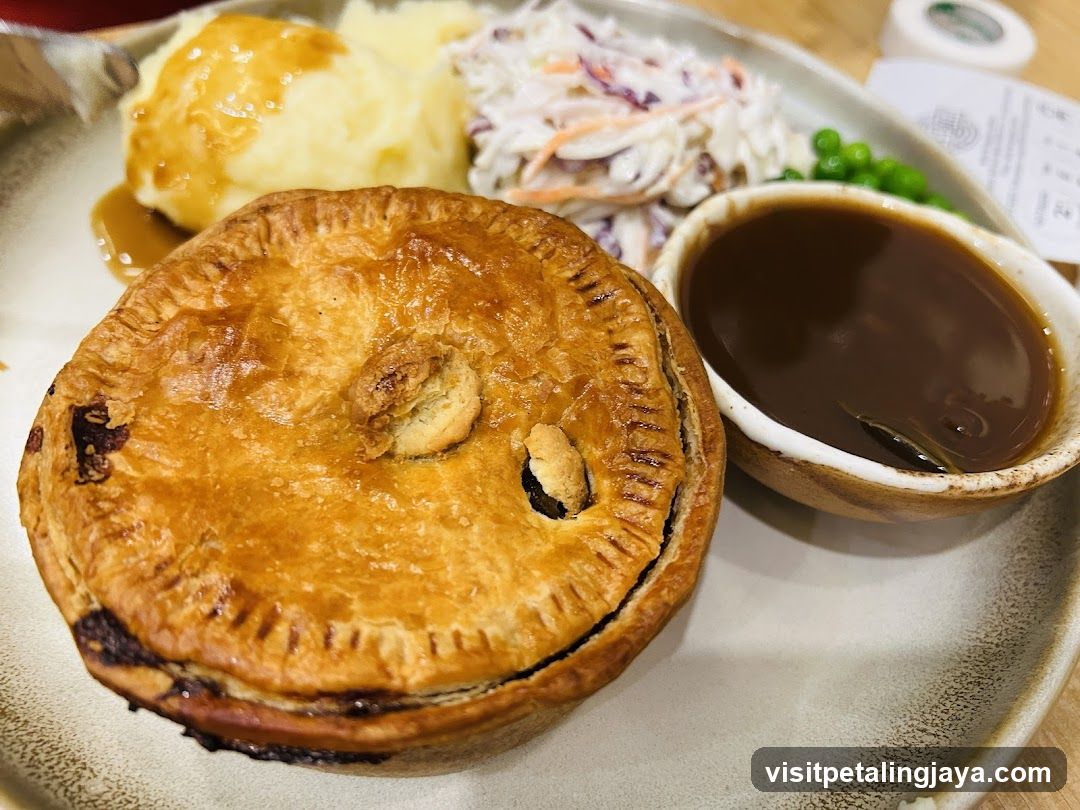 Pie Meal with Gravy and Coleslaw