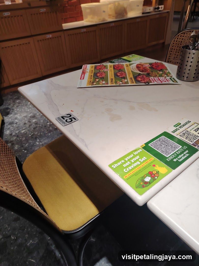 Restaurant Table Setting
