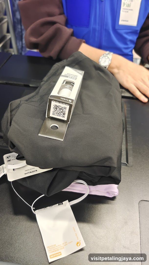 Product Display with Tags