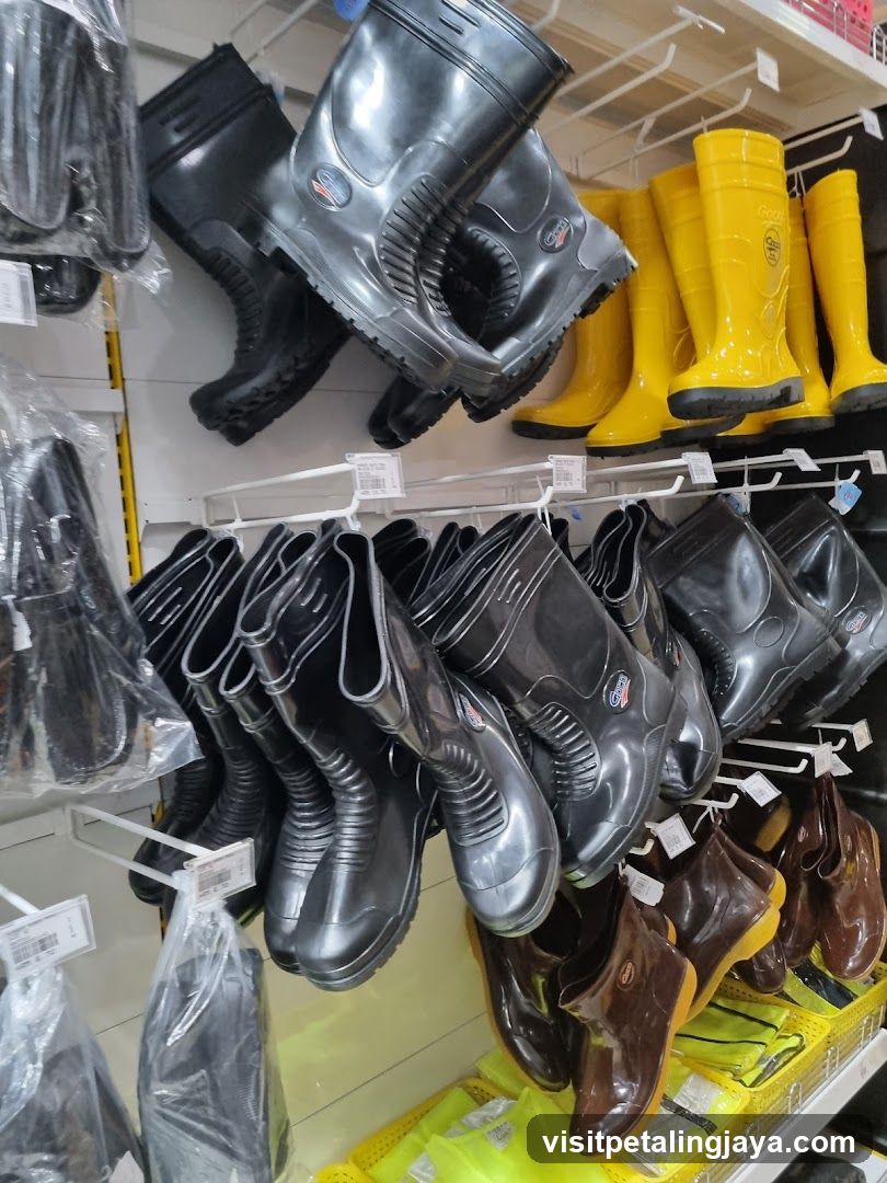 Footwear Display Shelf