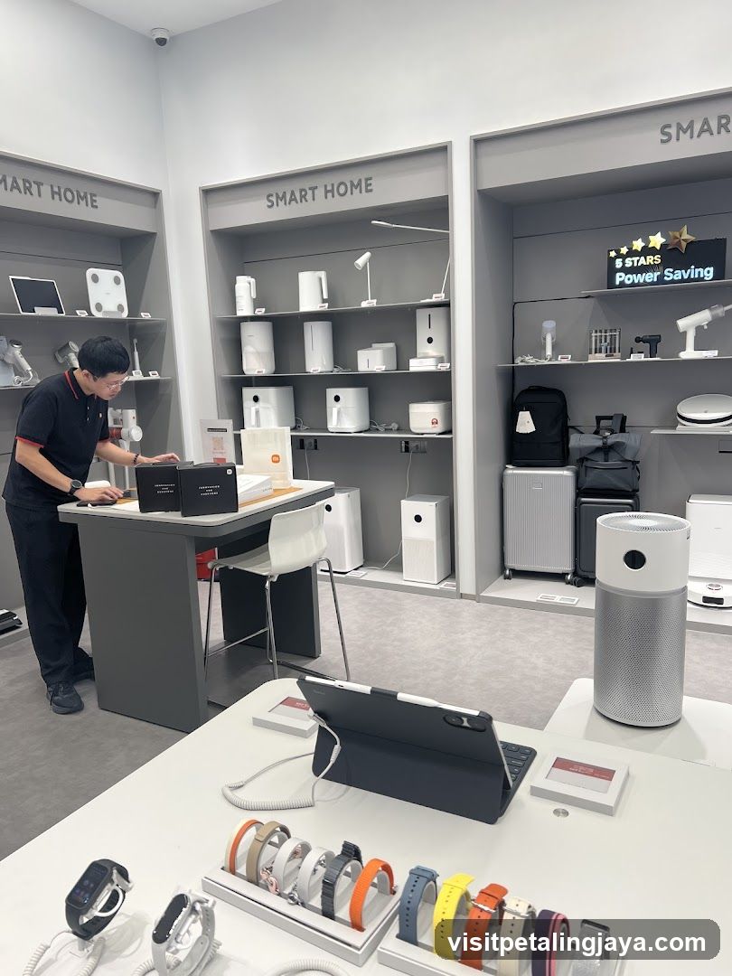 Smart Home Store Interior