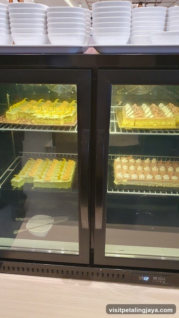 Dessert Display Case