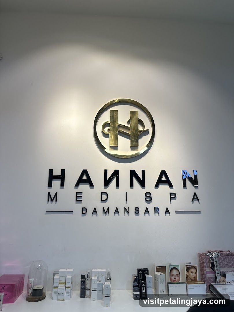 Hannan Medispa Damansara Interior Display