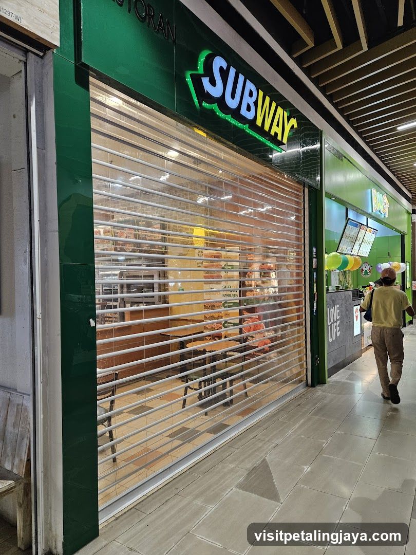 Subway Atria Shopping Gallery