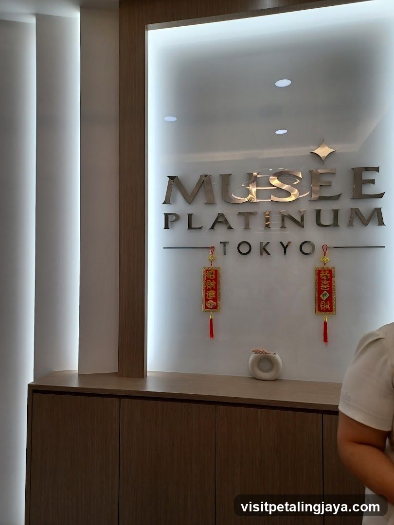 Musee Platinum Tokyo Interior Signage