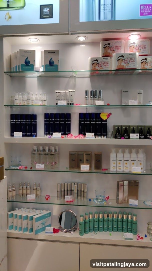 Beauty Product Display Shelf