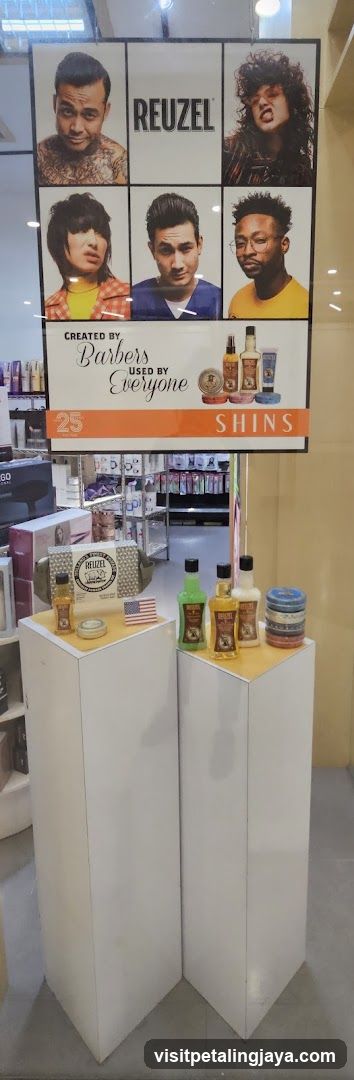 Reuzel Barber Products Display
