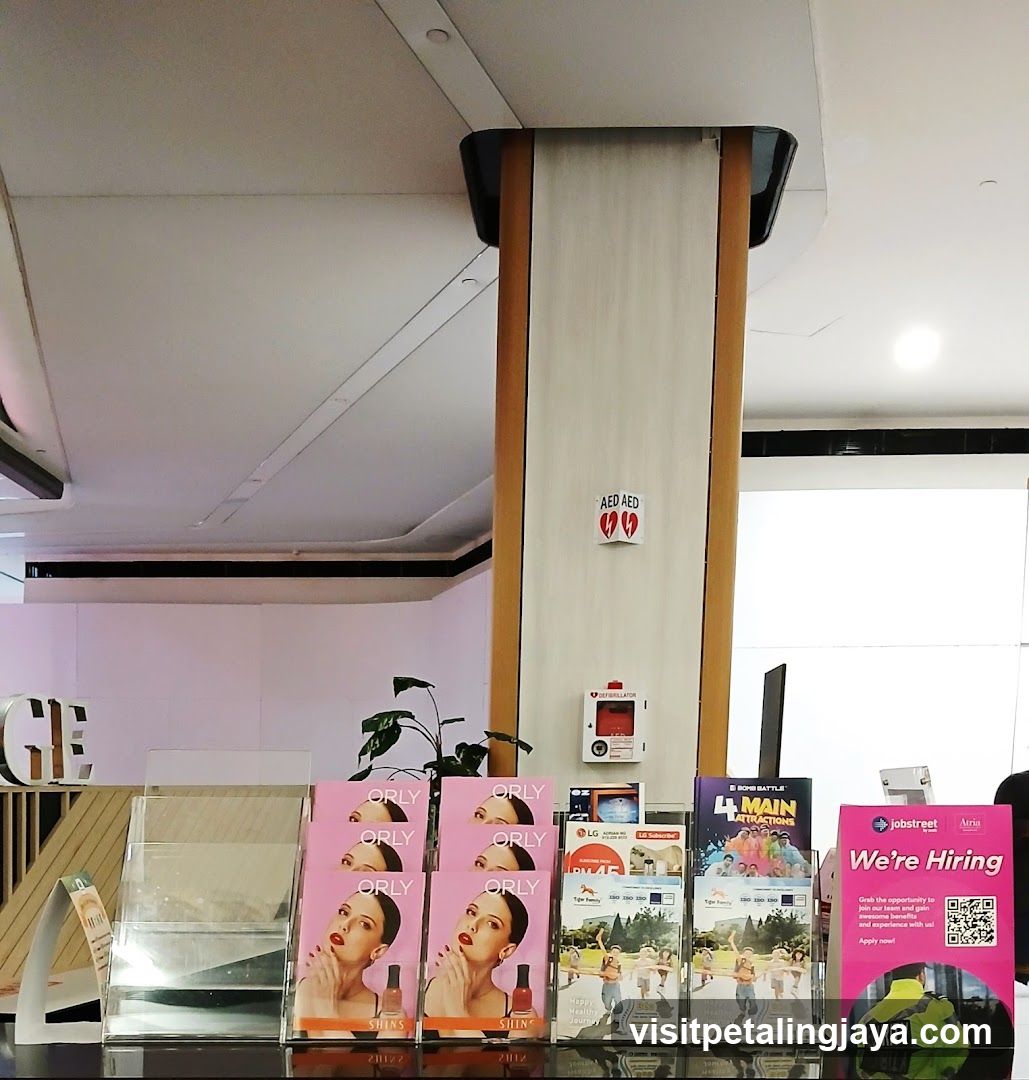 Retail Display and Signage