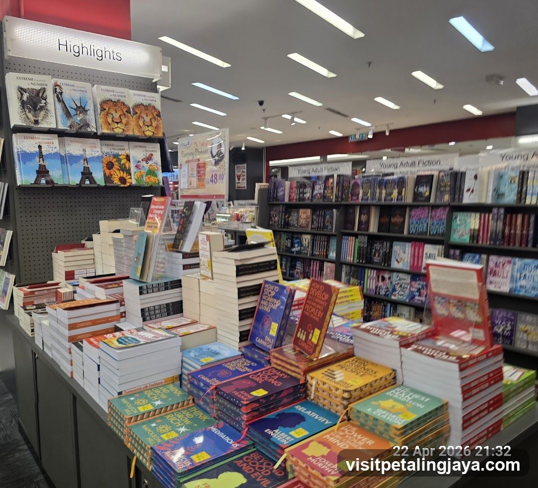 POPULAR Bookstore 大众书局