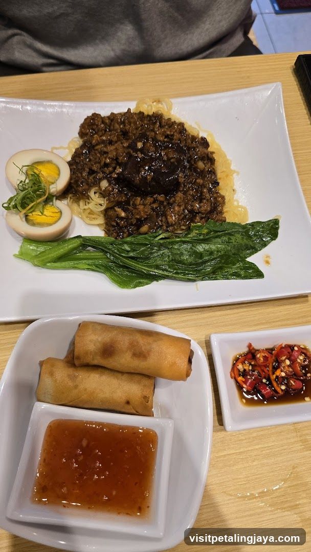 Noodle Meal with Spring Rolls