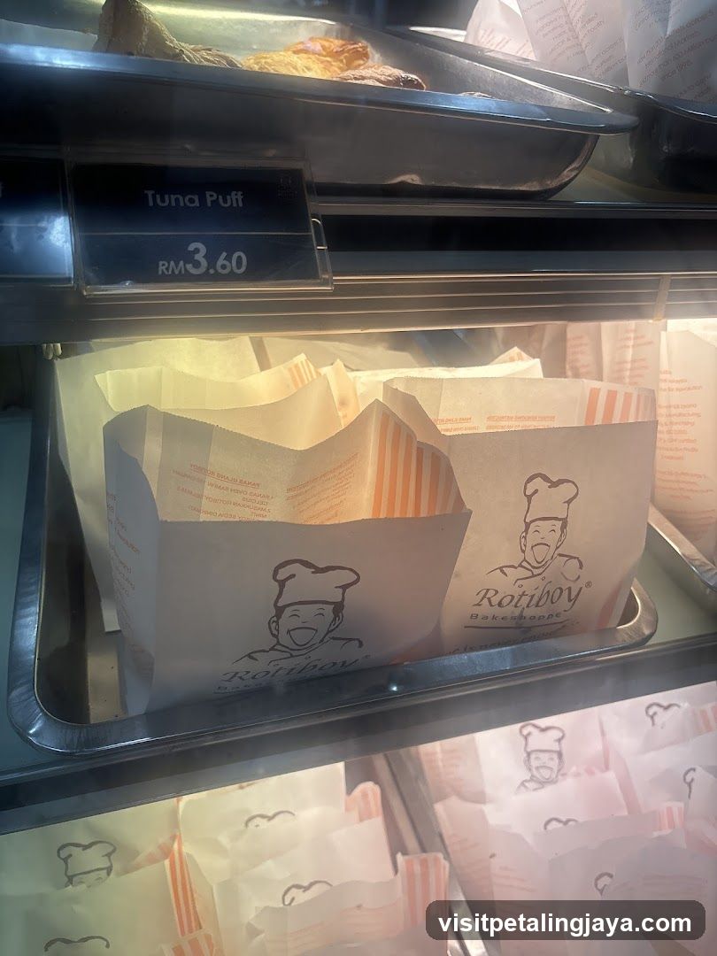 Rotiboy Bakery Display Case