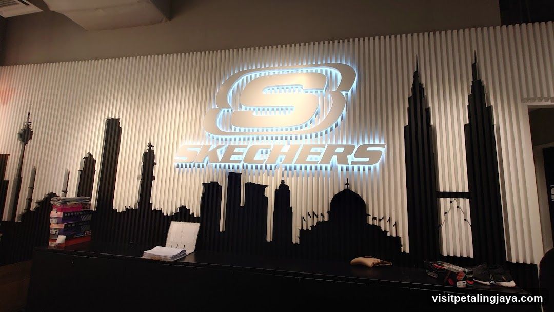 Skechers Store Interior