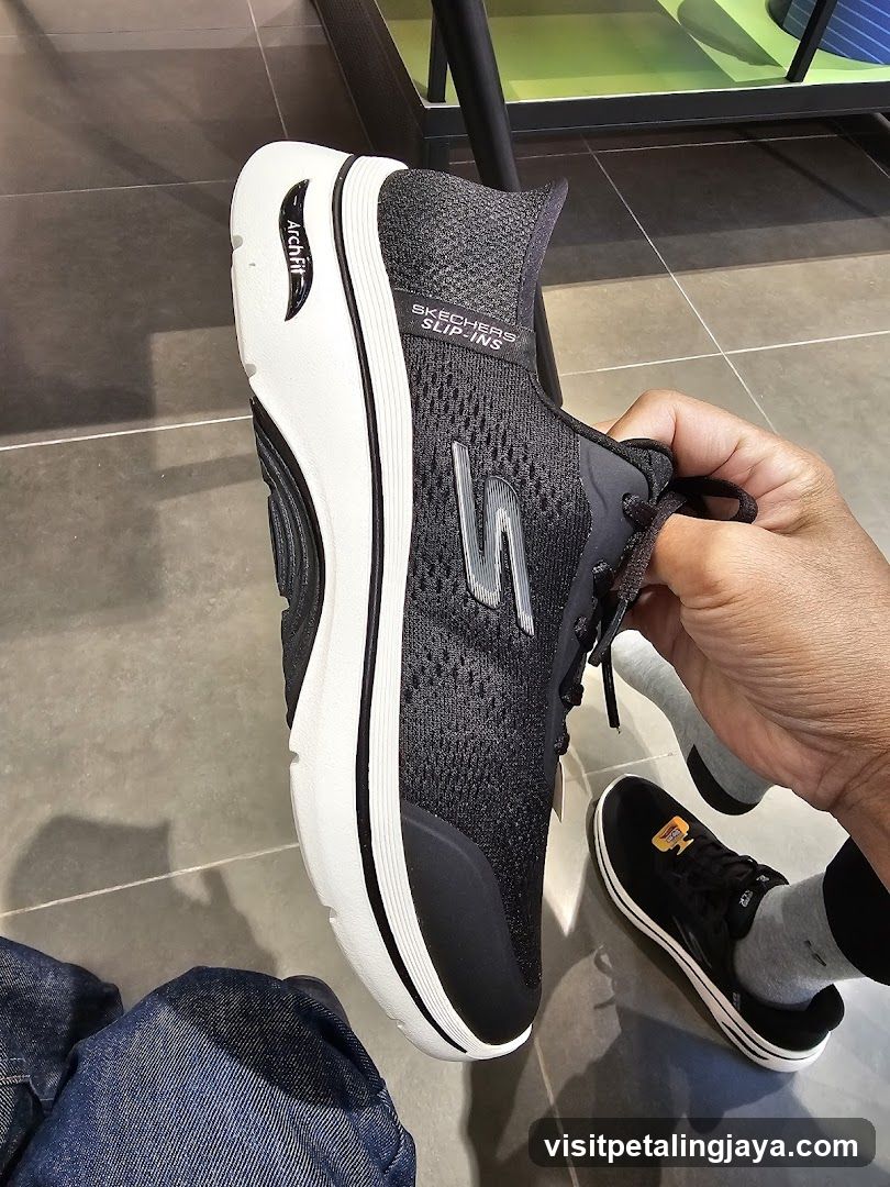 Skechers Slip Ins Shoe Display