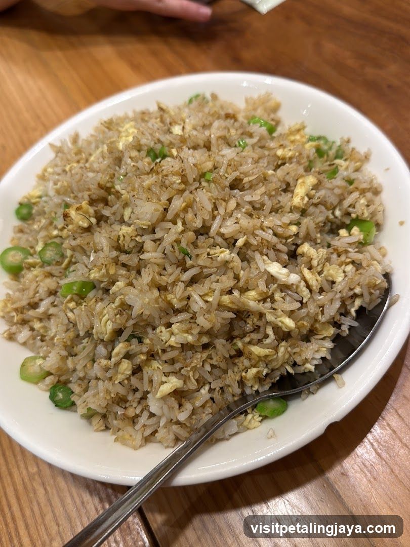 Fried Rice with Scallions and Eggs