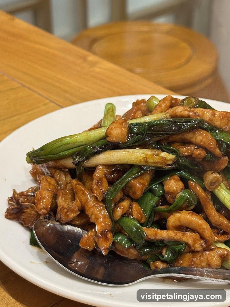 Stir-fried Pork with Green Onions