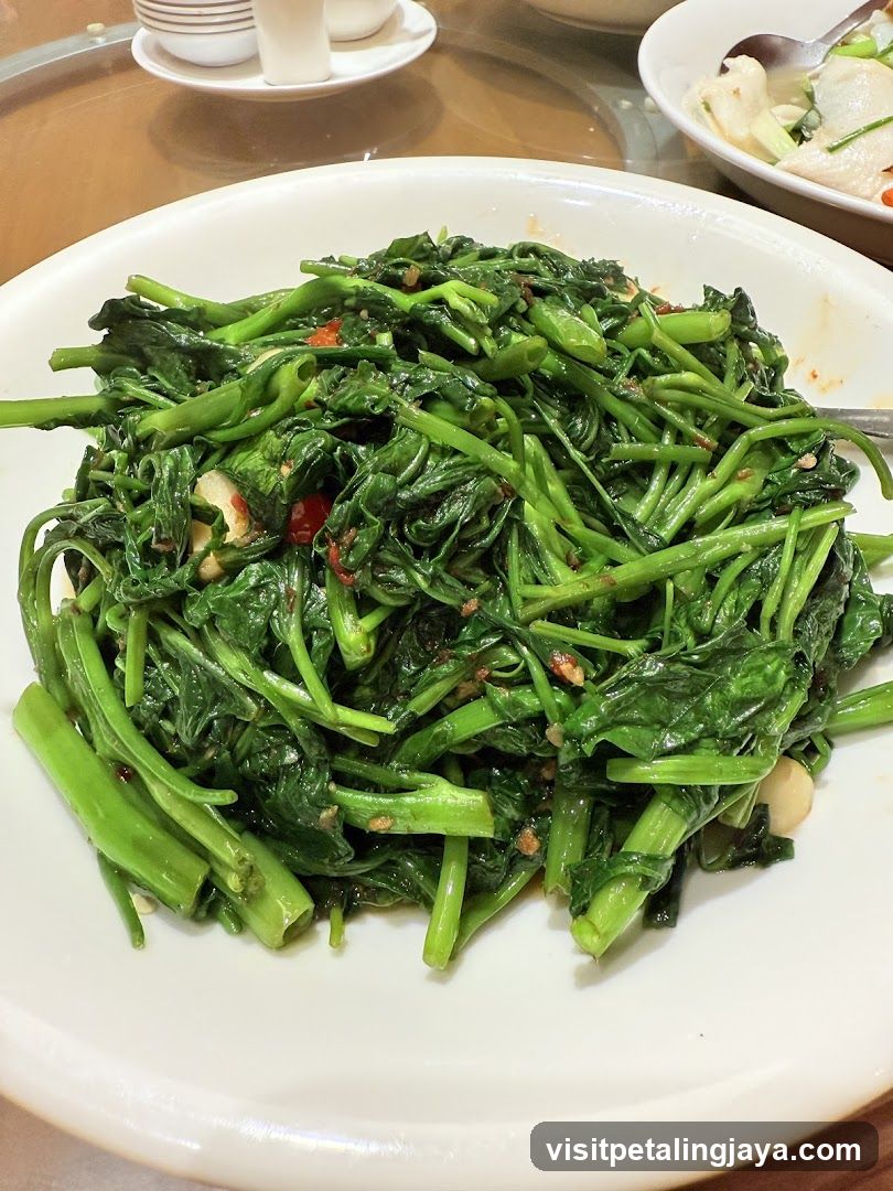 Stir-fried Water Spinach
