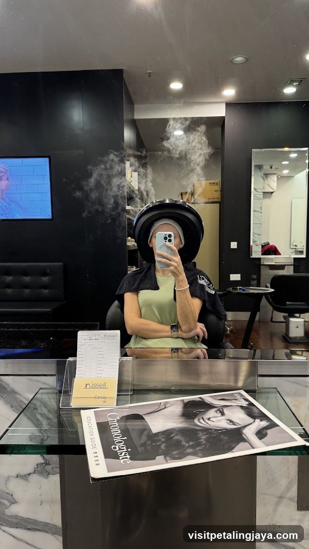 Russell Salon