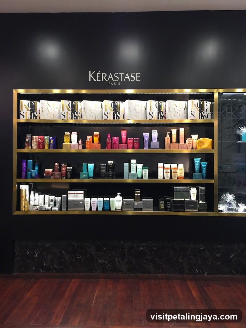 Kérastase Product Display