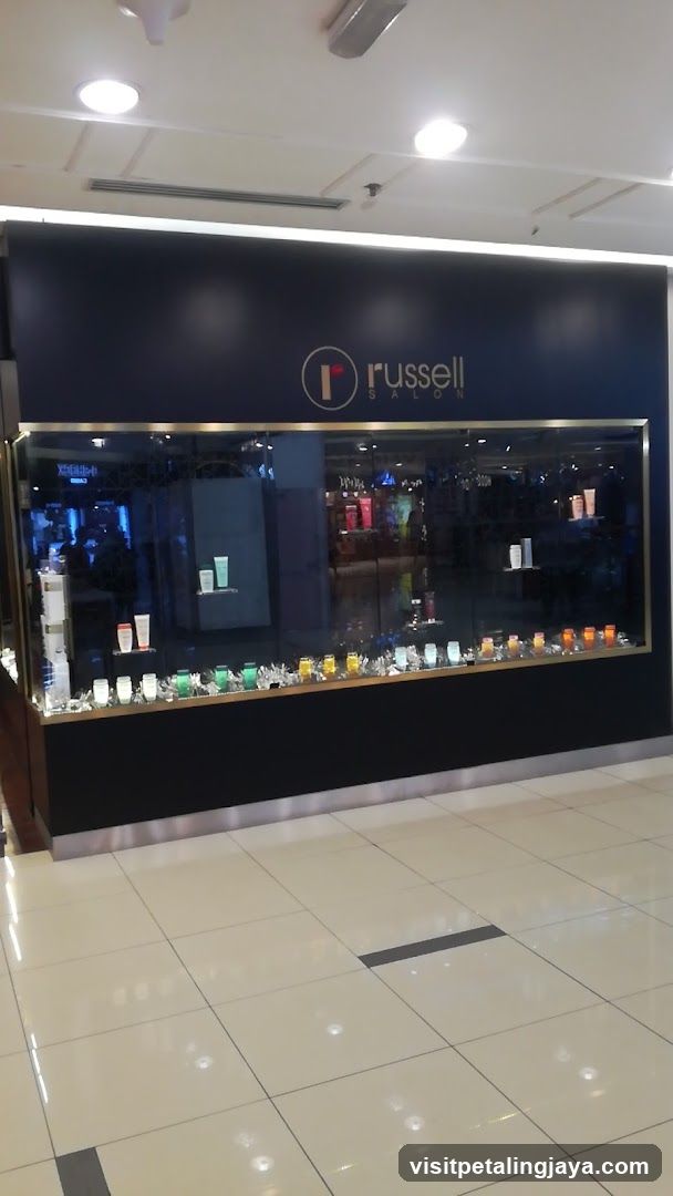 Russell Salon Display