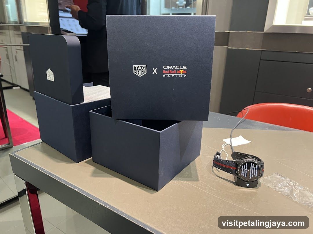 Tag Heuer x Oracle Red Bull Racing Watch Display