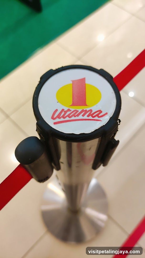 Utama Stanchion