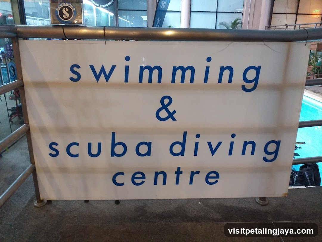 Swimming & Scuba Diving Centre Sign