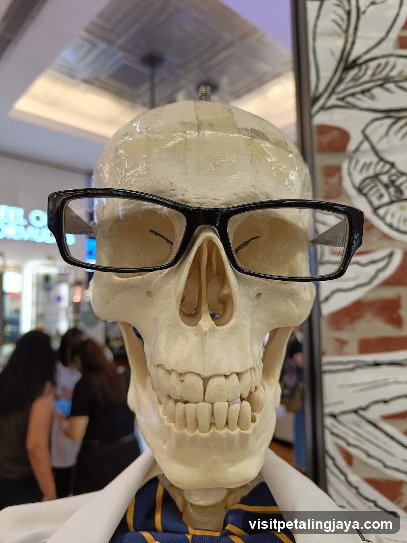 Skeleton with glasses and tie