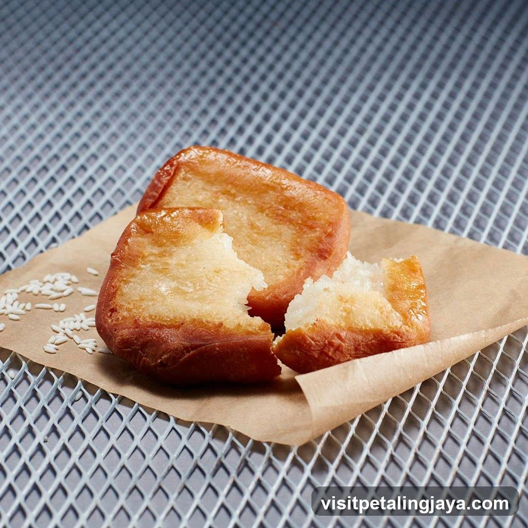 Rice Cake with Sesame Seeds