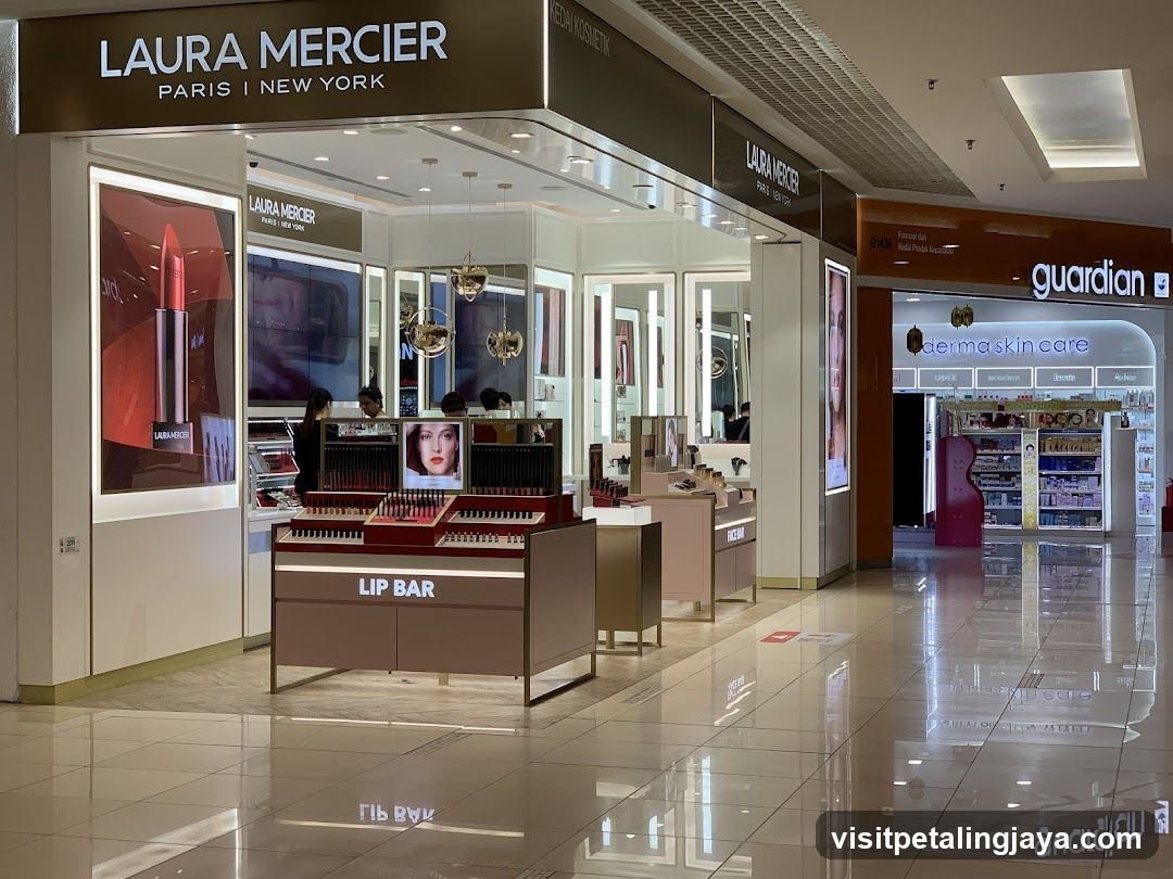 Laura Mercier Store Interior