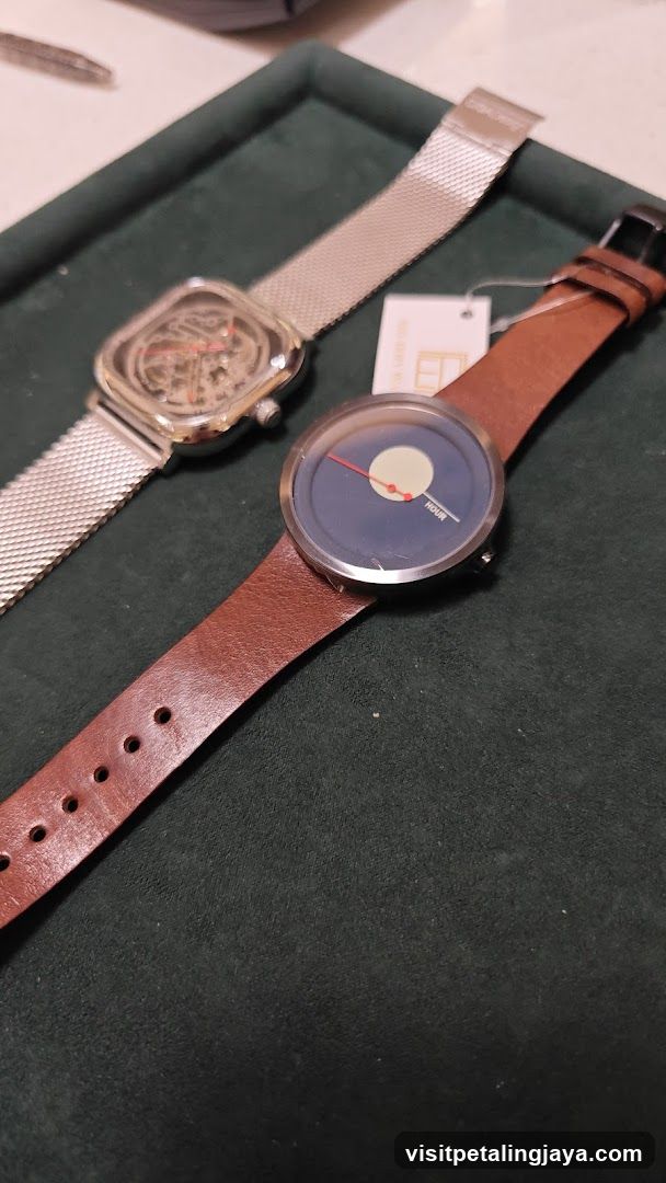 Watches on a tray