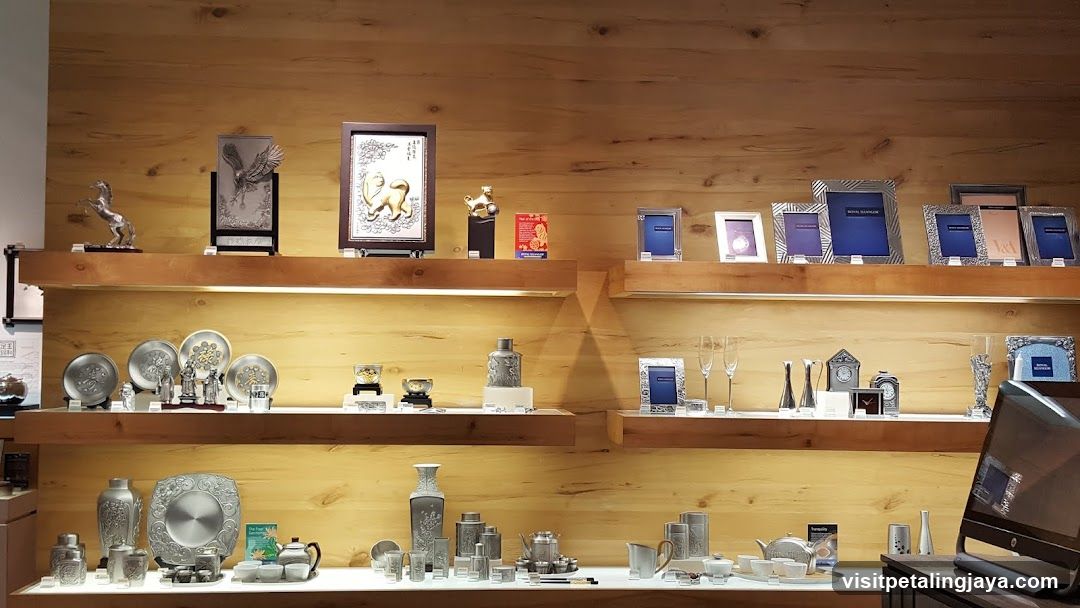 Display of Silverware and Decorative Items