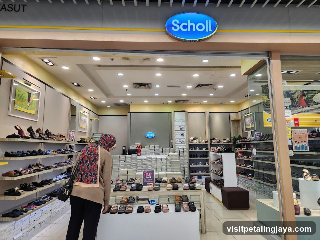 Scholl & Santa Footwear - One Utama