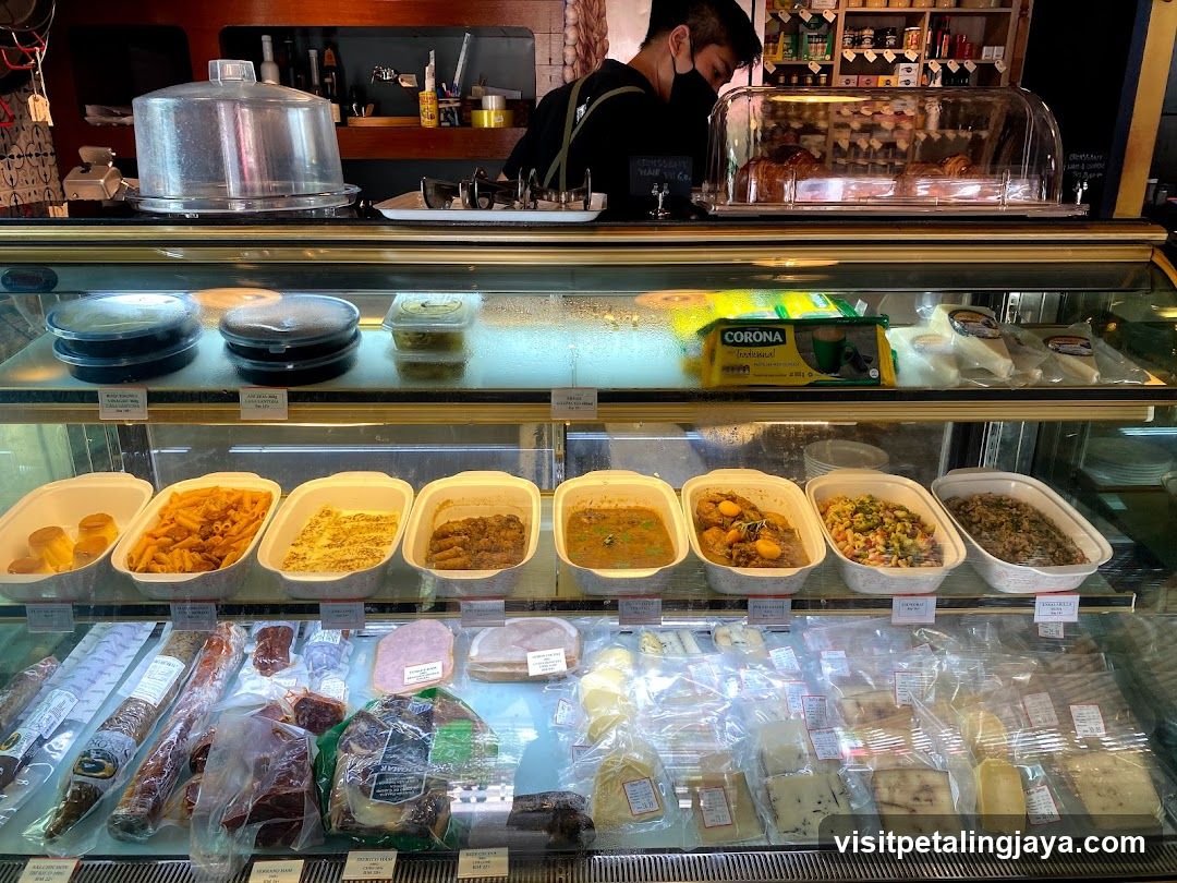 Food Display Case Interior