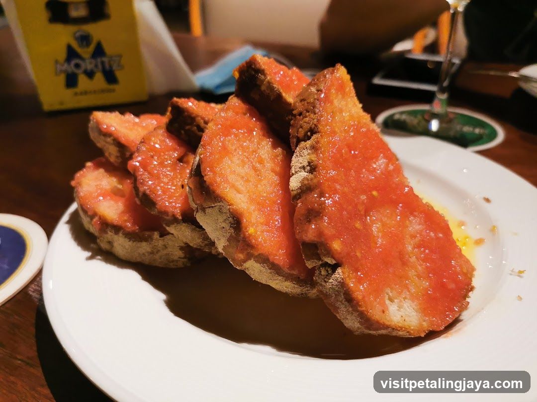 Sausage Sandwich with Tomato Sauce