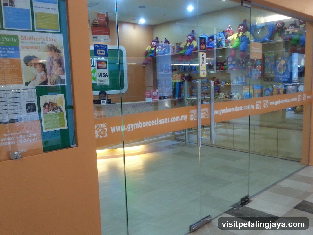 Gymboree Play & Music Publika
