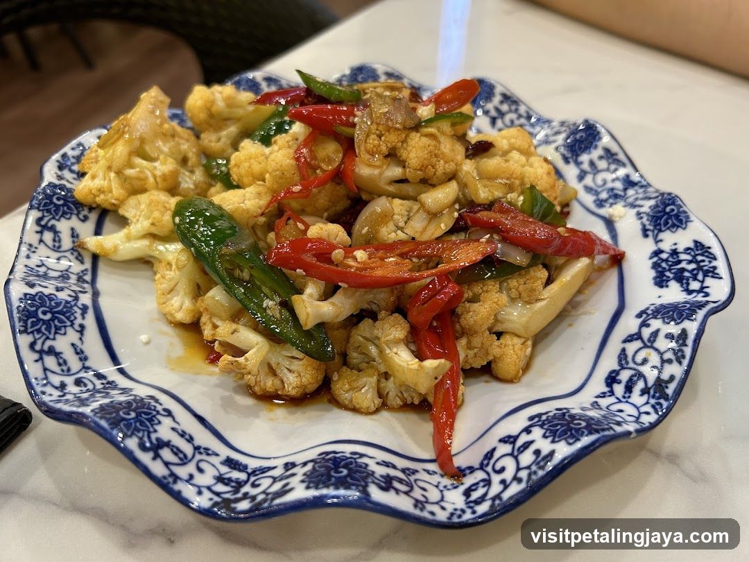 Stir-fried Cauliflower with Peppers