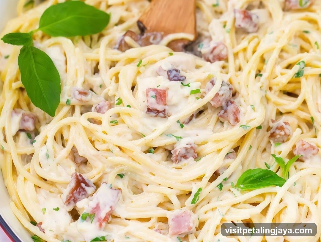 Creamy Pasta with Bacon and Basil