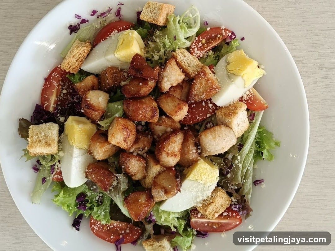 Salad with Croutons and Hard-Boiled Eggs