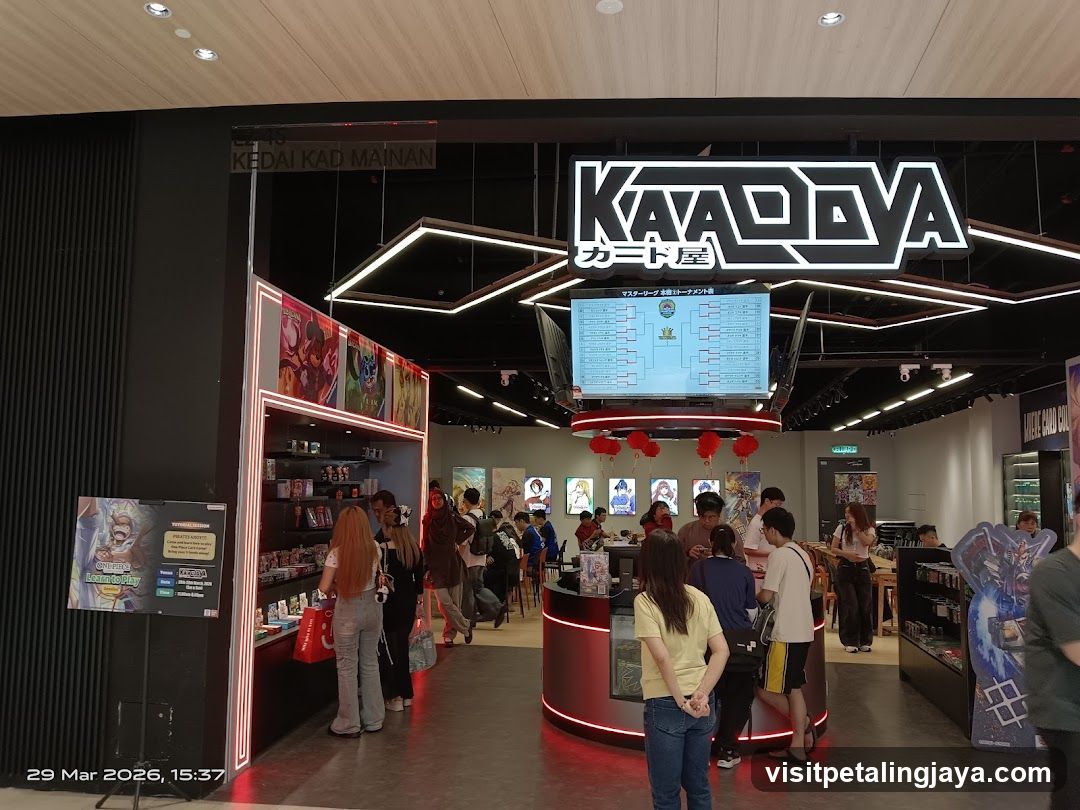 Kadokawa Anime Store Interior
