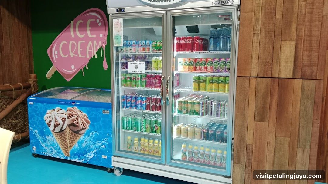 Ice Cream and Beverage Display