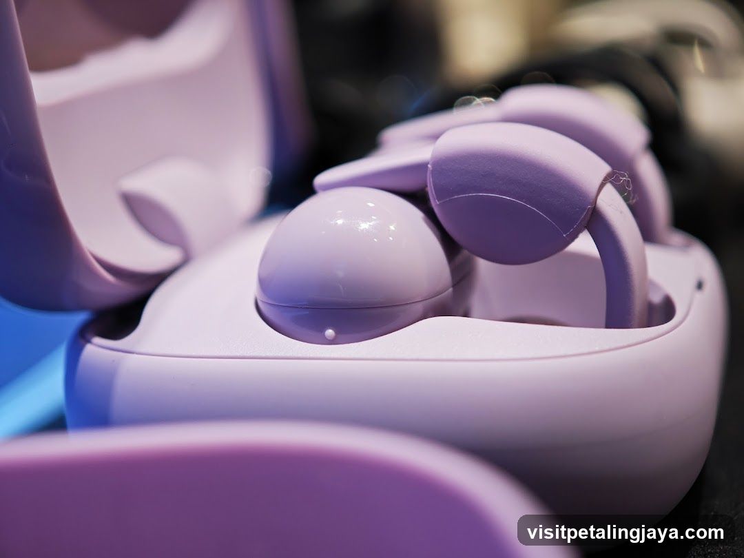 Purple Wireless Earbuds in Charging Case