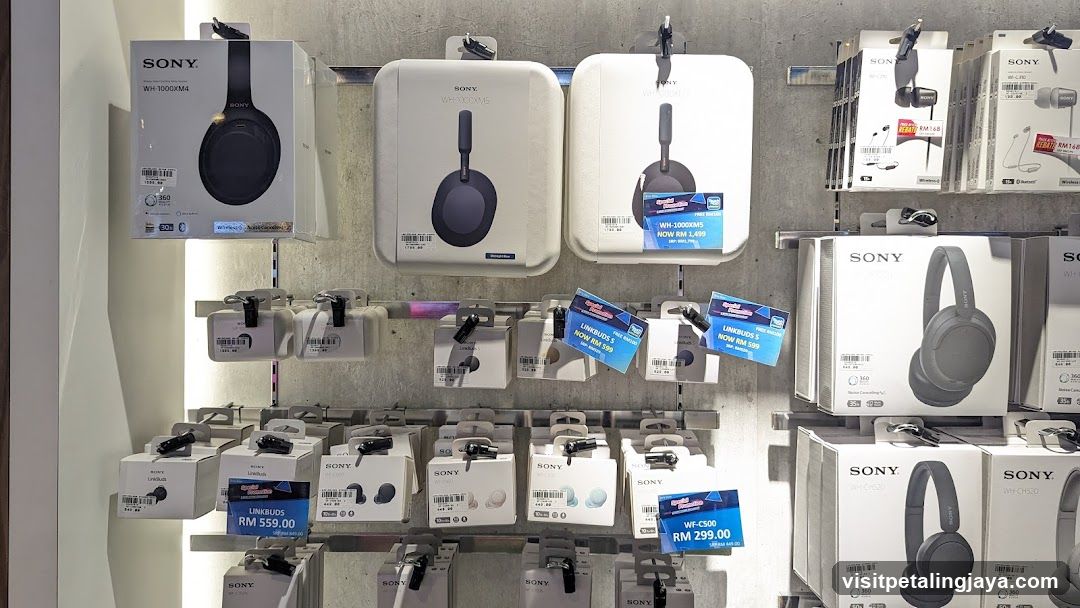 Sony Headphones Display