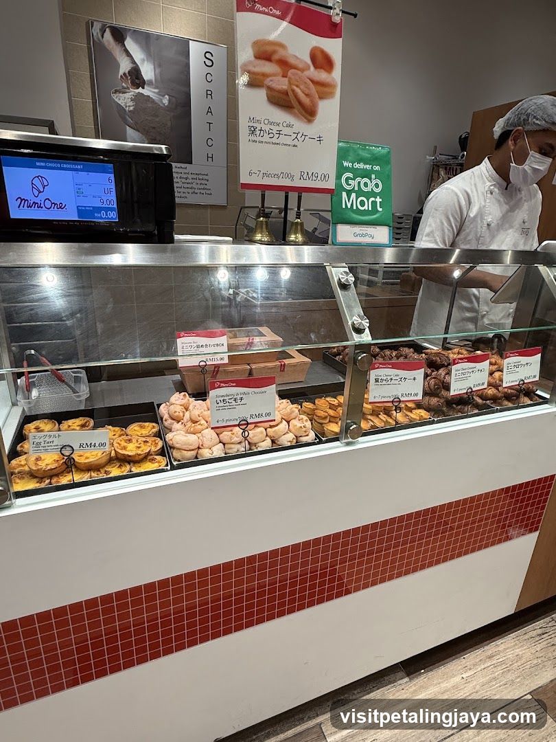 Bakery Display Counter