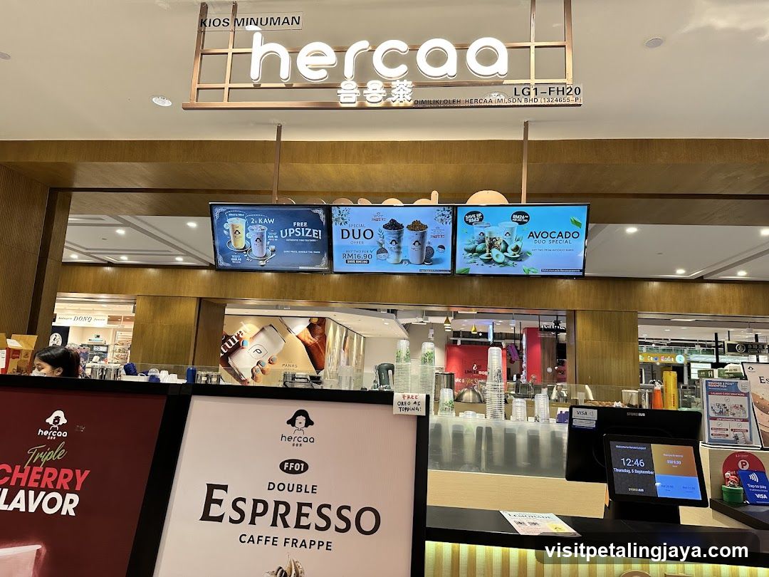 hercaa Store Interior