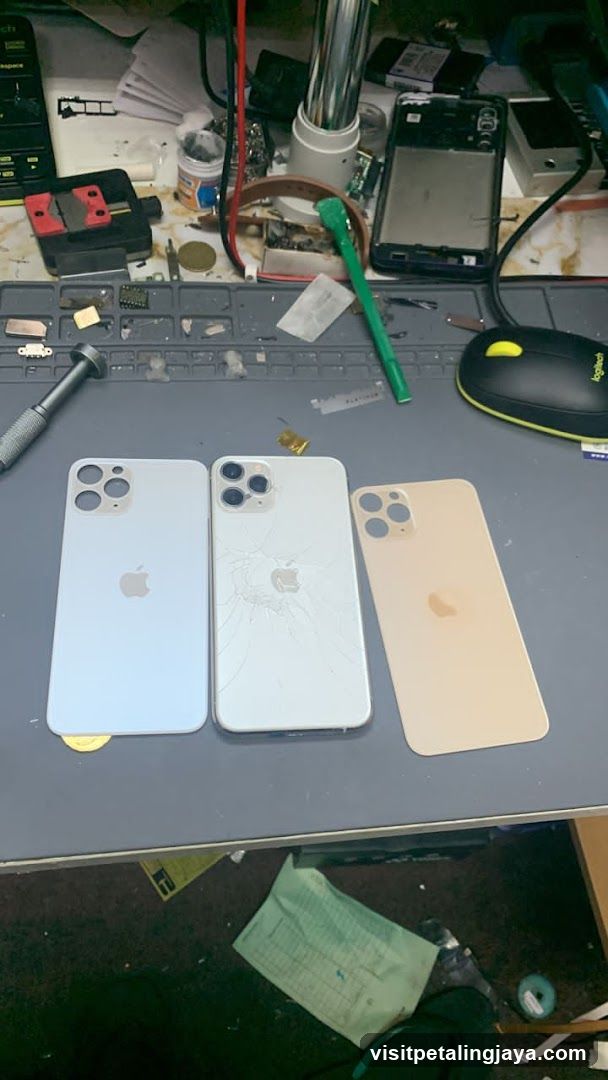Mobile Phone Repair Workbench