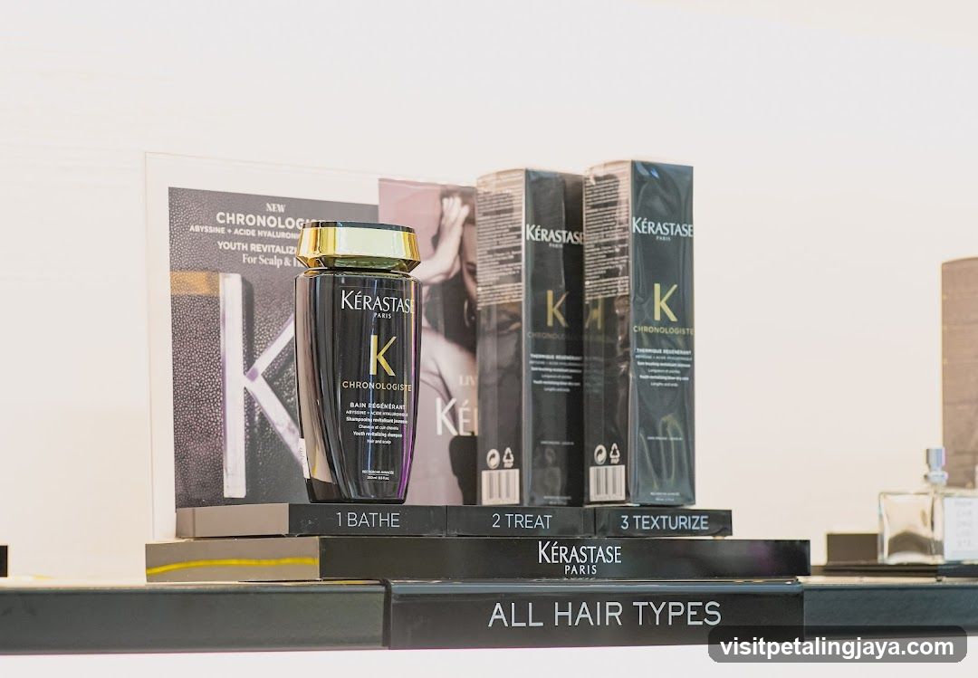 Kérastase Product Display