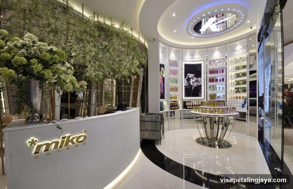 Miko Galerie Interior
